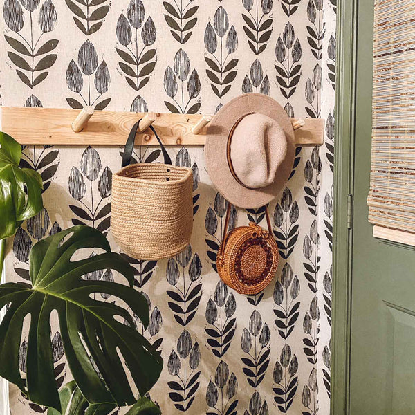 Decorating on a budget: getting high end looks for less.