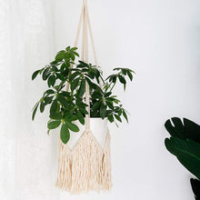 Load image into Gallery viewer, Macrame Plant Hanger