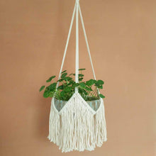 Load image into Gallery viewer, Macrame Plant Hanger